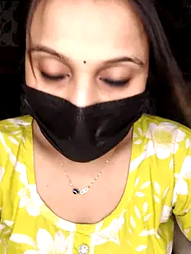 Horny Shalu online show from 10/18/25, 07:36