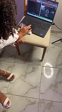 Snapshot of GoddessFreeIvy chatting on 12/20/25, 01:12 GoddessFreeIvy online show from 12/20/25, 01:12