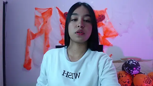 kyra fox  online show from 10/14/25, 01:34