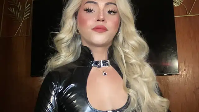 Snapshot of calimonroe chatting on 11/26/25, 09:16 calimonroe online show from 11/26/25, 09:16