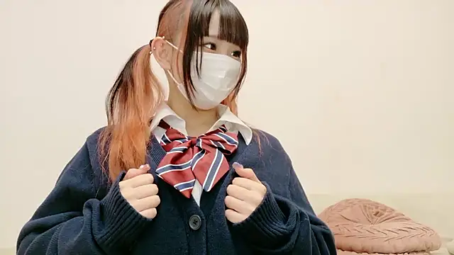 Snapshot of Hina-qp chatting on 09/24/25, 06:17 Hina-qp online show from 09/24/25, 06:17