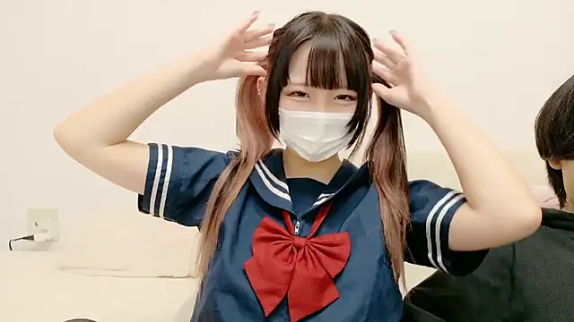 Snapshot of Hina-qp chatting on 10/26/25, 09:48 Hina-qp online show from 10/26/25, 09:48