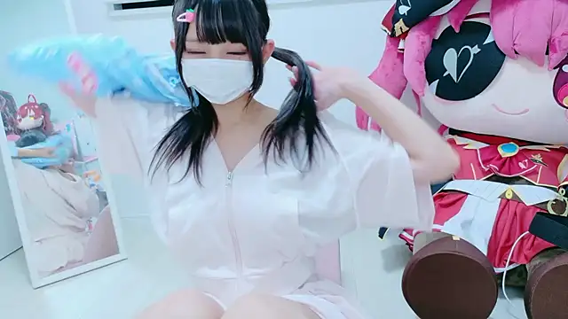 Hina-qp online show from 07/14/26, 10:43