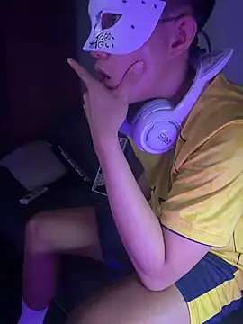 boyhigh1997 online show from 07/16/26, 09:48
