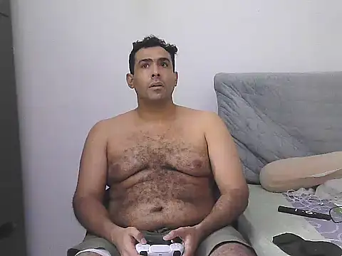 morenocabro10 online show from 04/28/26, 02:27