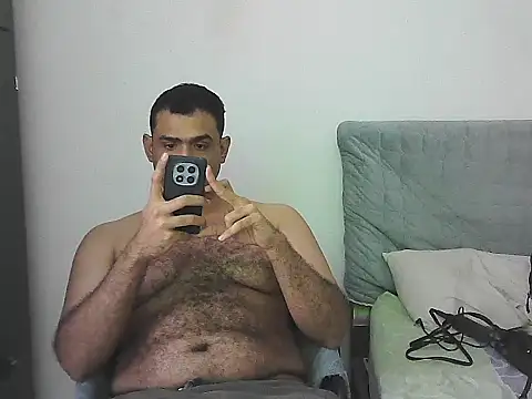 morenocabro10 online show from 05/17/26, 03:04