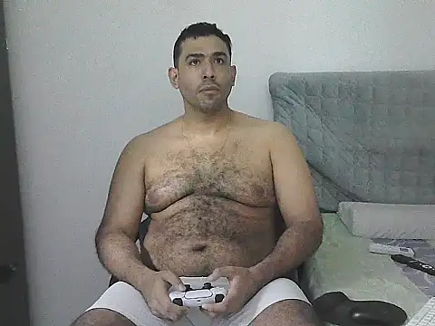 morenocabro10 online show from 05/18/26, 09:09