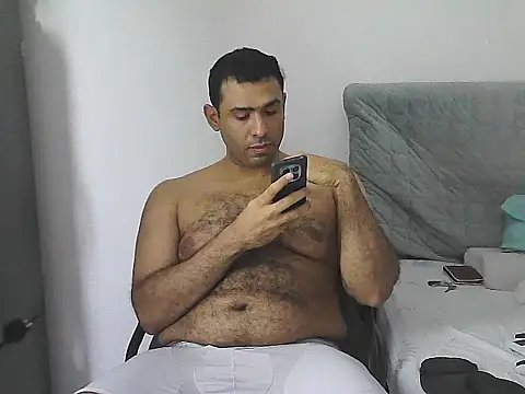 morenocabro10 online show from 05/26/26, 01:56