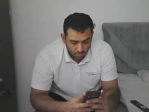 morenocabro10 online show from 05/31/26, 04:31