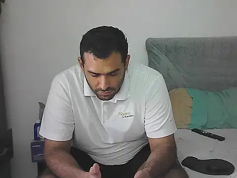 morenocabro10 online show from 06/12/26, 06:12