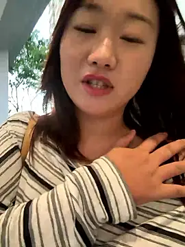 maomao 520 online show from 10/11/25, 10:47