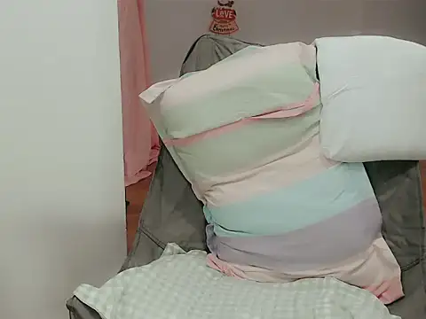 Snapshot of Tea_Mei chatting on 02/02/26, 11:42 Tea Mei online show from 02/02/26, 11:42
