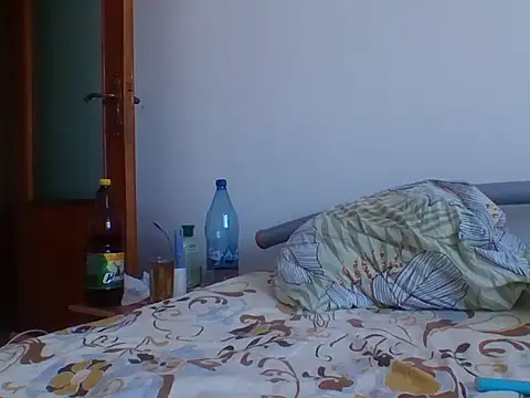 Snapshot of hugecock4u1990 chatting on 10/31/25, 11:55 hugecock4u1990 online show from 10/31/25, 11:55