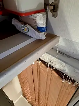 Snapshot of hugecock4u1990 chatting on 11/04/25, 01:27 hugecock4u1990 online show from 11/04/25, 01:27