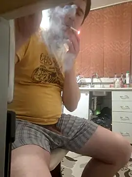 Snapshot of hugecock4u1990 chatting on 12/05/25, 03:04 hugecock4u1990 online show from 12/05/25, 03:04