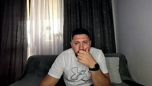 Gold Alpha Boy online show from 09/24/25, 01:58