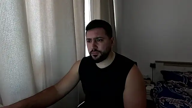 Gold Alpha Boy online show from 12/15/25, 09:57