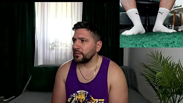 Gold Alpha Boy online show from 06/01/26, 05:53