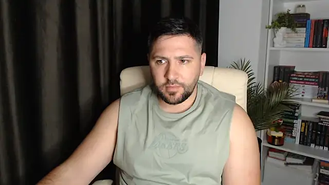 Gold Alpha Boy online show from 06/05/26, 05:36