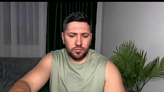 Gold Alpha Boy online show from 06/05/26, 07:08
