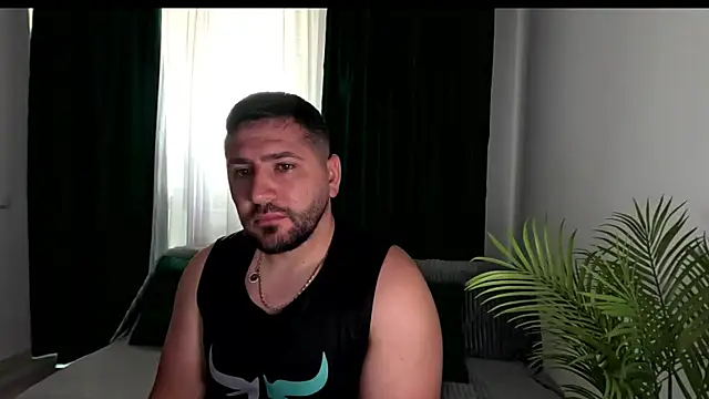 Gold Alpha Boy online show from 06/15/26, 06:26