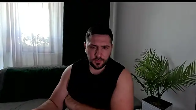 Gold Alpha Boy online show from 06/18/26, 06:24