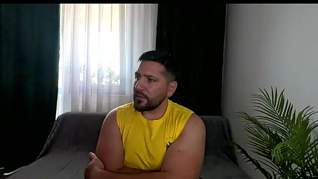 Gold Alpha Boy online show from 06/29/26, 07:36