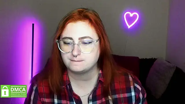 Alicia love00 online show from 09/28/25, 05:24