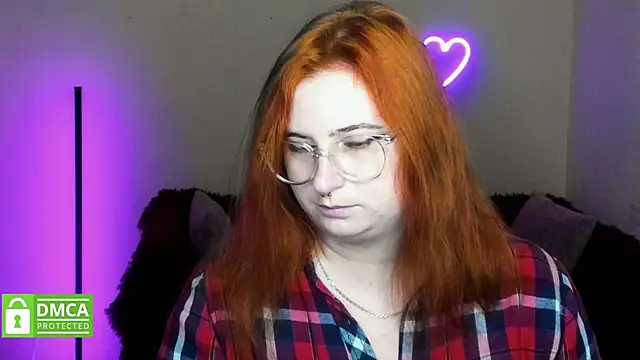 Alicia love00 online show from 10/05/25, 05:28