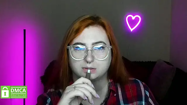 Alicia love00 online show from 10/17/25, 05:26