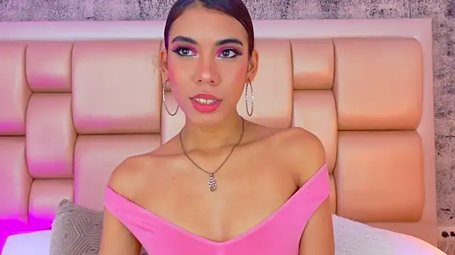 BellaHarper1 online show from 09/11/25, 12:49