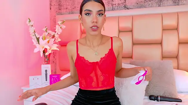 BellaHarper1 online show from 10/05/25, 02:15