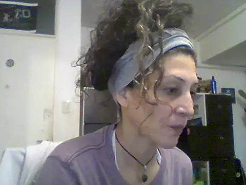 Snapshot of Bebita-zmp chatting on 06/13/26, 08:29 Bebita-zmp online show from 06/13/26, 08:29