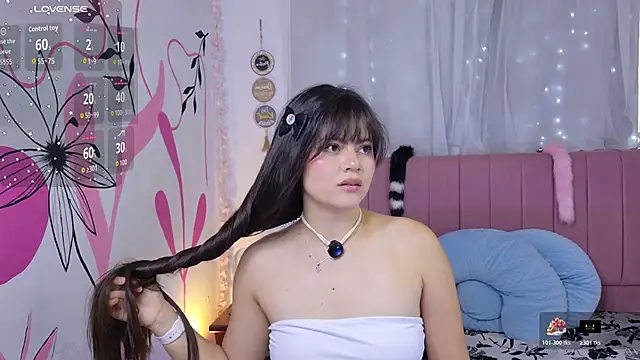 sukilove18 online show from 05/19/26, 10:27