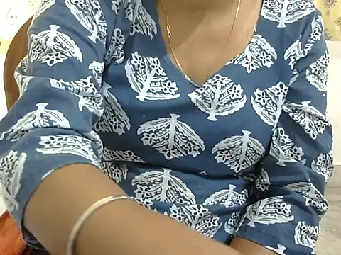 CHAMELI4747 online show from 05/30/26, 08:22