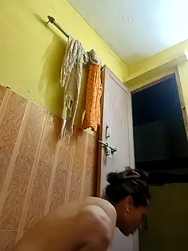 ISHANI-SINGH online show from 05/01/26, 05:06