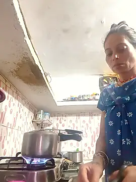 ISHANI-SINGH online show from 05/15/26, 03:24