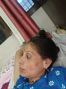 ISHANI-SINGH online show from 06/18/26, 01:37