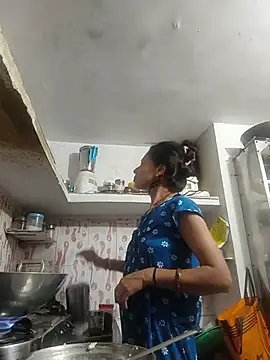 ISHANI-SINGH online show from 06/24/26, 01:43