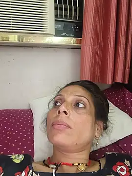 ISHANI-SINGH online show from 07/13/26, 01:03