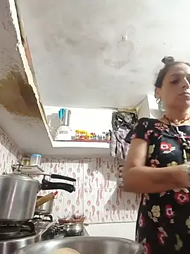 ISHANI-SINGH online show from 07/22/26, 02:03