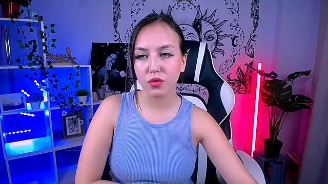 Snapshot of CindySparkl chatting on 10/02/25, 05:14 CindySparkl online show from 10/02/25, 05:14