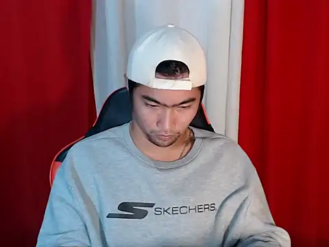 Snapshot of Siege_cum69 chatting on 04/14/26, 02:56 Siege cum69 online show from 04/14/26, 02:56