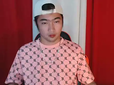 Snapshot of Siege_cum69 chatting on 04/18/26, 02:43 Siege cum69 online show from 04/18/26, 02:43