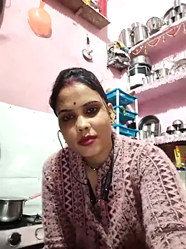 Snapshot of Cut_ragni chatting on 11/26/25, 05:58 Cut ragni online show from 11/26/25, 05:58