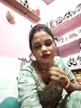 Snapshot of Cut_ragni chatting on 11/28/25, 05:15 Cut ragni online show from 11/28/25, 05:15