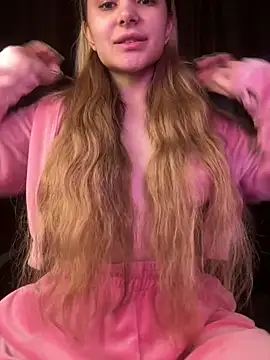 Chloe Ravens online show from 10/06/25, 03:04