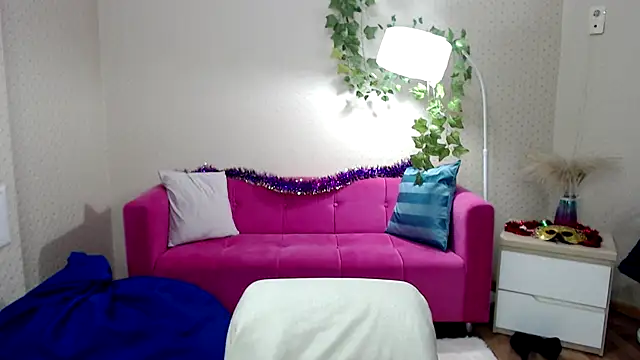 milf hornys online show from 11/28/25, 04:42