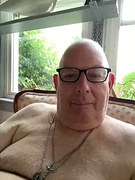 CharlieWeaver22 online show from 07/01/26, 10:39
