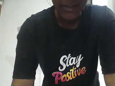 mickle james online show from 06/01/26, 06:59